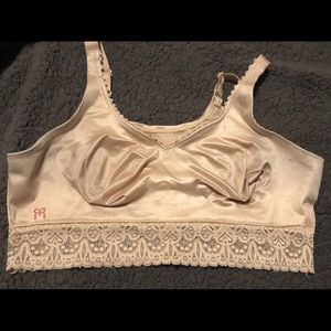 Ruby Ribbon Demi 38 excellent condition